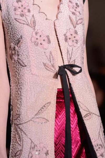 Look 19